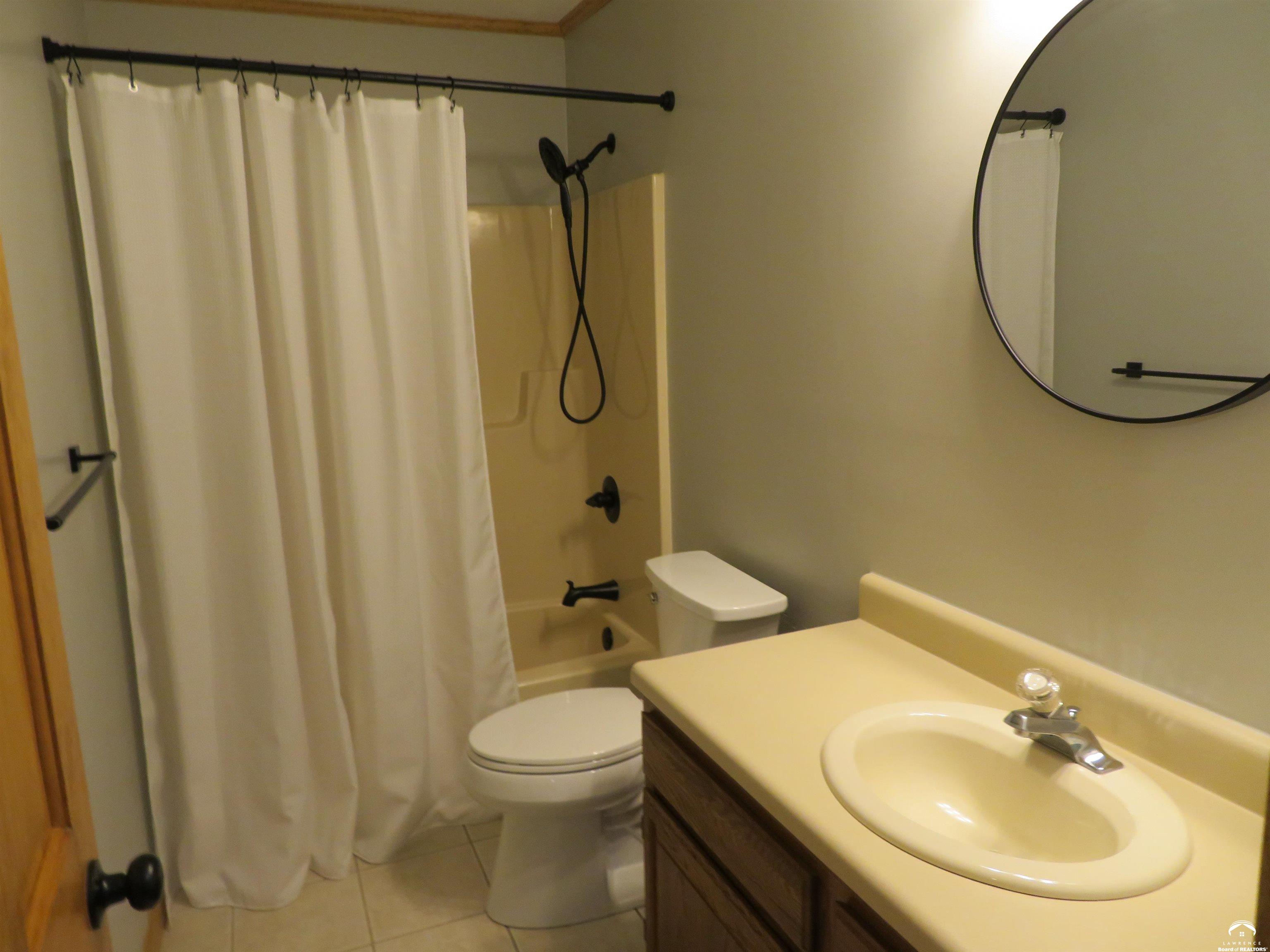 11750 46th Street Perry, KS 66073 - Photo 21 of 42