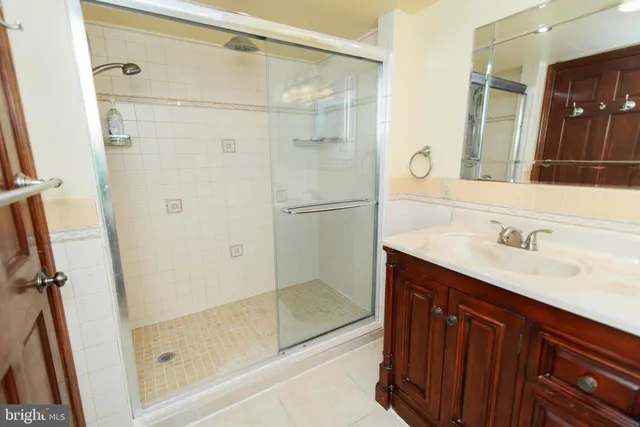 $325,000 | 640 Levick Street, Philadelphia, PA 19111