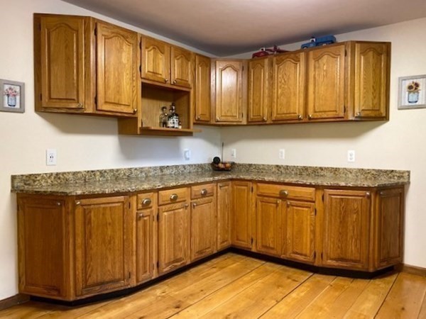 48 Healdville Road Hubbardston, MA 01452 - Photo 12 of 41 Gallery Image 12