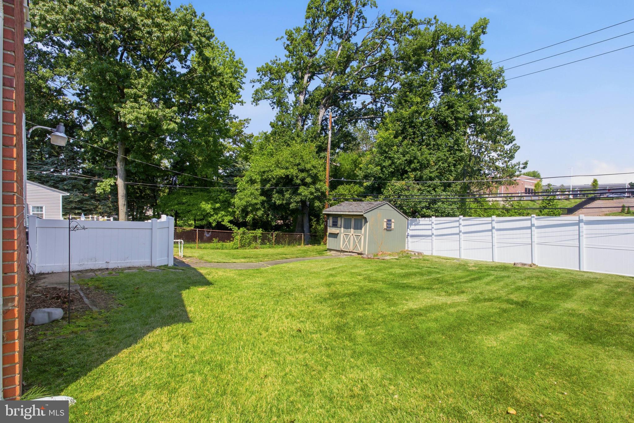 678 Andrew Road Springfield, PA 19064 - Photo 37 of 40