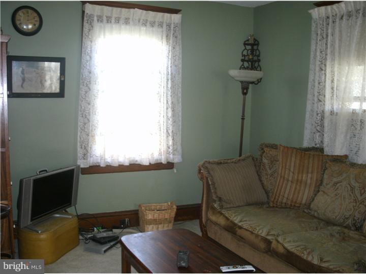 213 Easton Road Riegelsville, PA 18077 - Photo 6 of 17