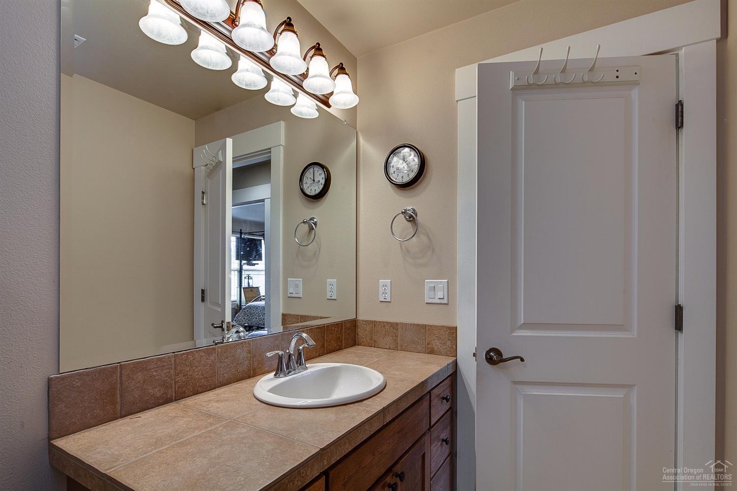62769 Hawkview Road Bend, OR 97701 - Photo 16 of 24 Additional Photo