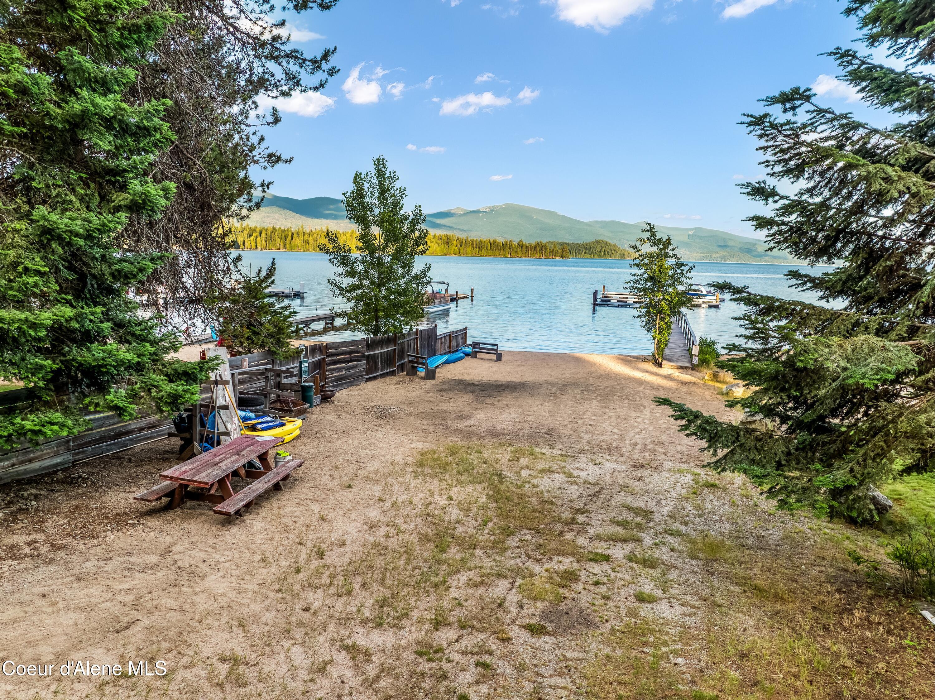 46 Old Schneider Road Priest Lake, ID 83856 - Photo 4 of 19 Access
