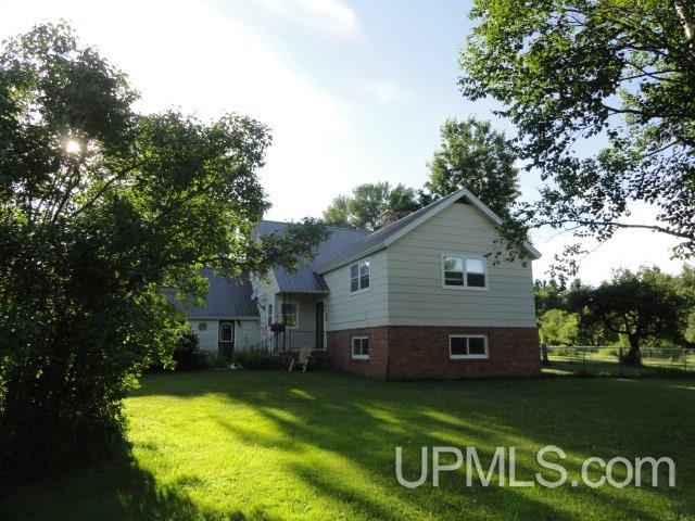 13190 Old 41 Road Baraga, MI 49908 - Photo 3 of 43 Gallery Image 3