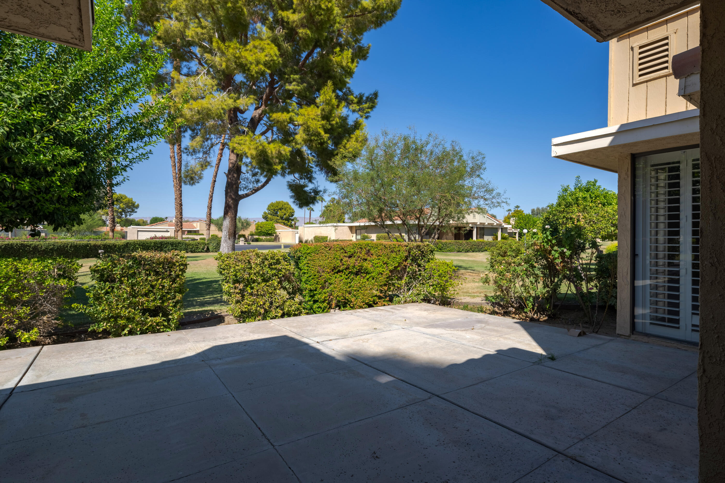 72380 Rodeo Way Rancho Mirage, CA 92270 - Photo 16 of 38 Photo-16