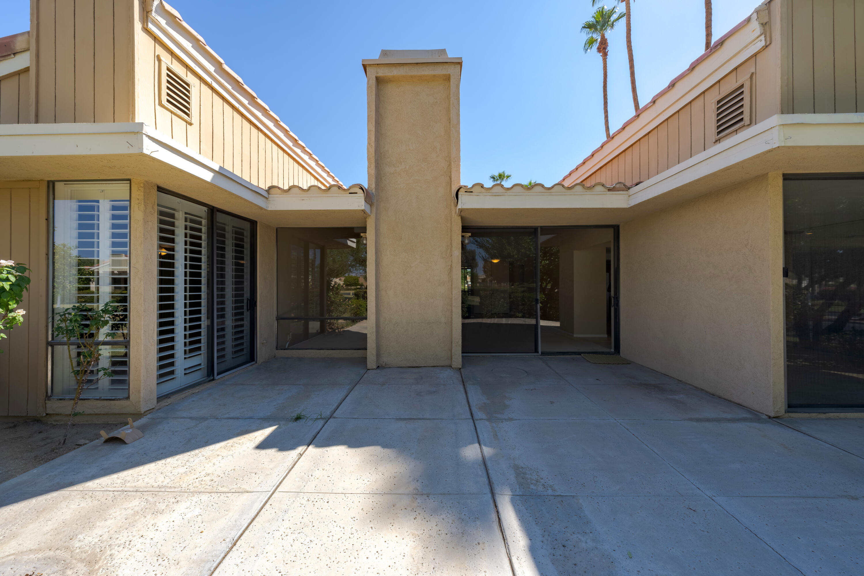 72380 Rodeo Way Rancho Mirage, CA 92270 - Photo 18 of 38 Photo-18