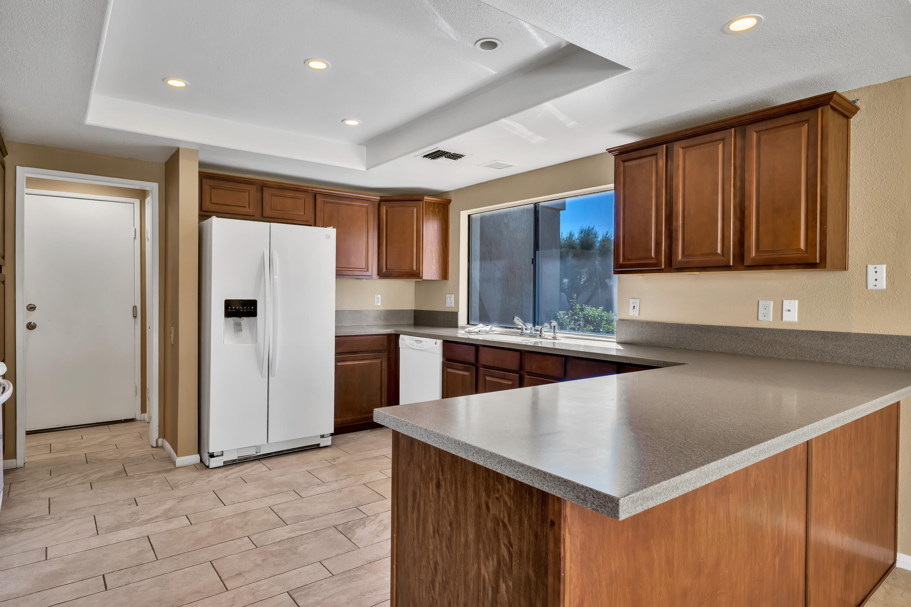 72380 Rodeo Way Rancho Mirage, CA 92270 - Photo 29 of 38 Photo-29