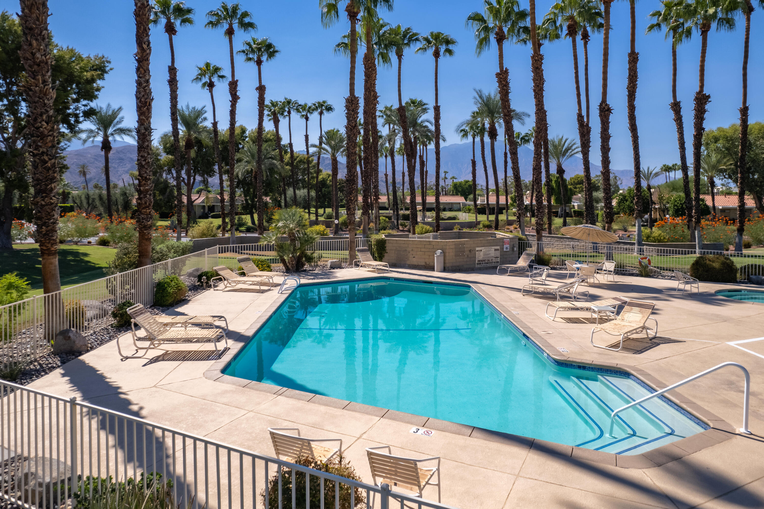 72380 Rodeo Way Rancho Mirage, CA 92270 - Photo 9 of 38 Photo-9
