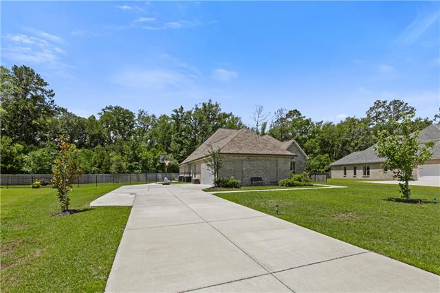 343 Saw Grass Loop Covington, LA 70435 - Photo 2 of 17
