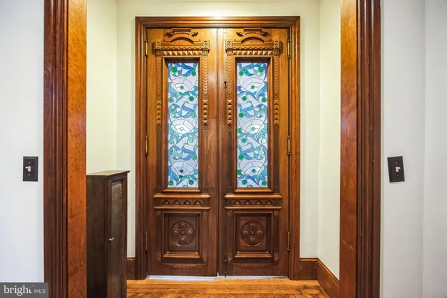 a view of front door with door