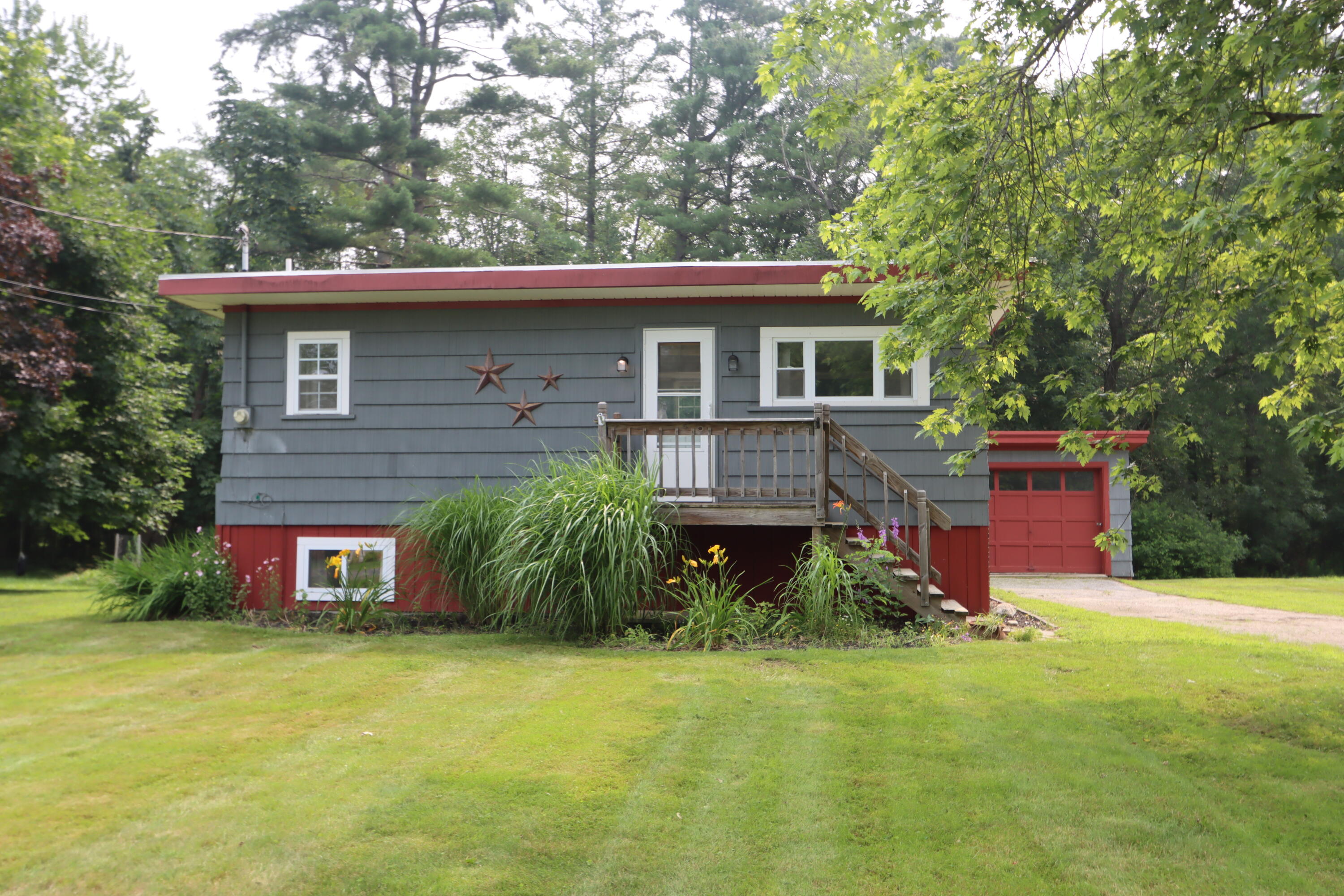 85 Howe Street Auburn, ME 04210 - Photo 35 of 51 IMG_3547