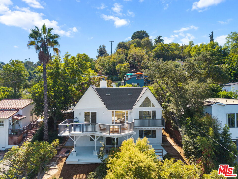 11543 Sunshine Terrace Studio City, CA 91604 - Photo 28 of 29 Gallery Image 28