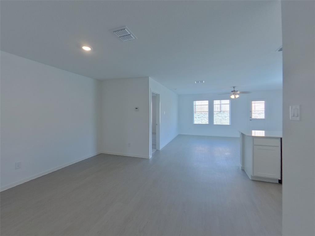 10700 Dusty Ranch Road Fort Worth, TX 76108 - Photo 3 of 10