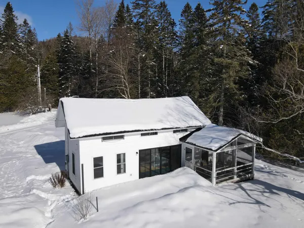 $950,000 | 41 Danforth Road, Glover, VT 05839