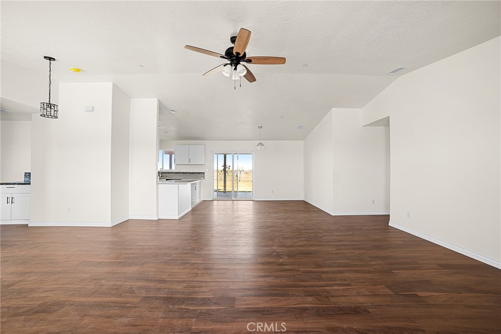 12275 Barbet Road Phelan, CA 92371 - Photo 17 of 47