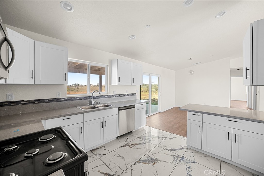 12275 Barbet Road Phelan, CA 92371 - Photo 21 of 47