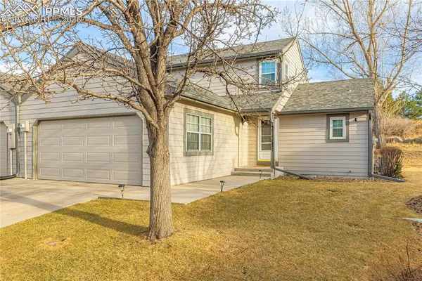 $429,900 | 108 Cobblestone Drive, Colorado Springs, CO 80906
