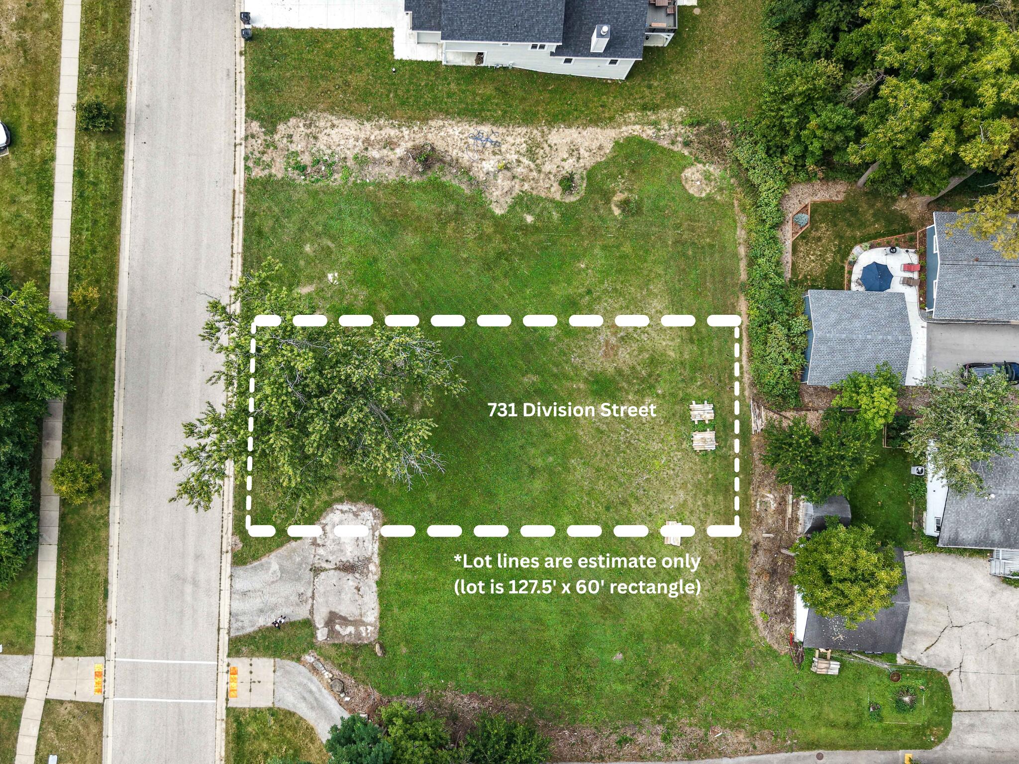 731 Division Street Delafield, WI 53018 - Photo 3 of 5 731 Division MLS 3