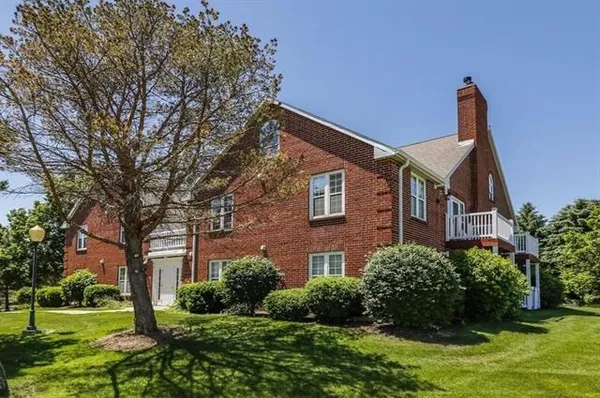 $1,900 | 7206 Flagship Drive, Unit 7, Madison, WI 53719