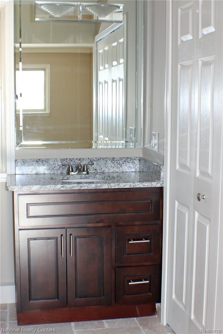 8480 27 Mile Road Washington, MI 48094 - Photo 15 of 24 15.JPG