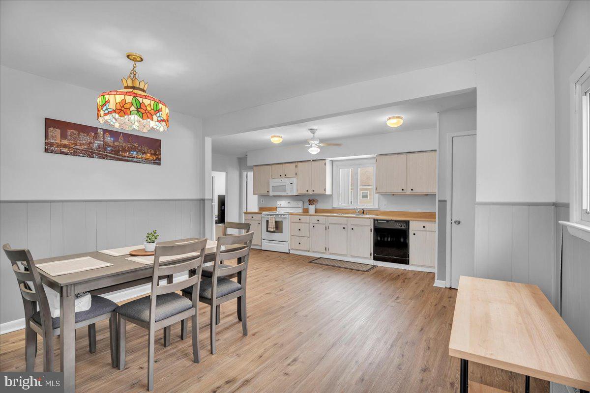 18 Henry Road Gibbsboro, NJ 08026 - Photo 12 of 26 Dining Area