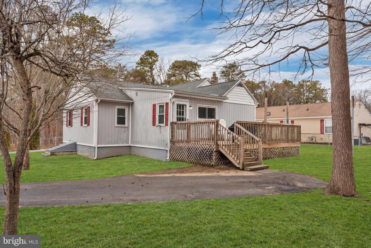 18 Henry Road Gibbsboro, NJ 08026 - Photo 24 of 26 Backyard