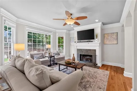 $875,000 | 5490 Hampstead Way, Johns Creek, GA 30097