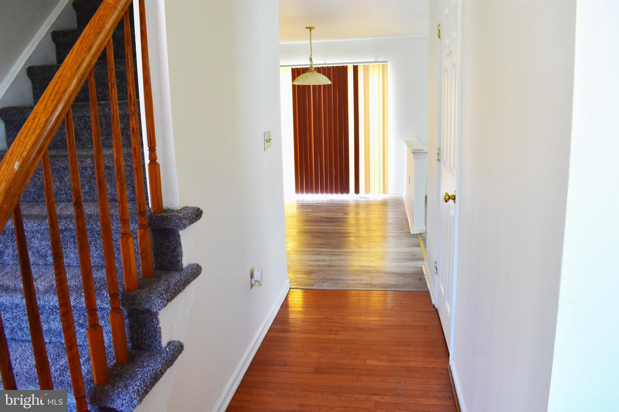 139 Quiet Road Sicklerville, NJ 08081 - Photo 3 of 34