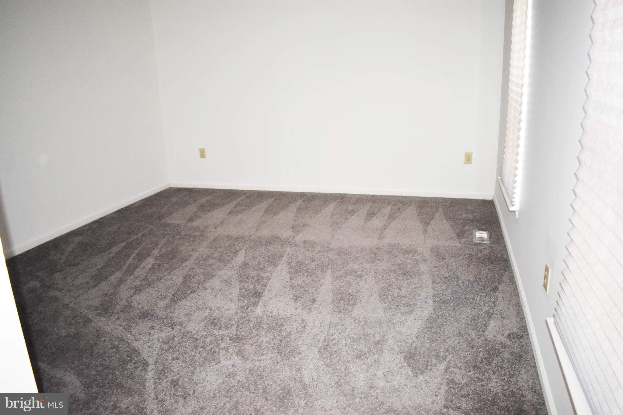 139 Quiet Road Sicklerville, NJ 08081 - Photo 6 of 34