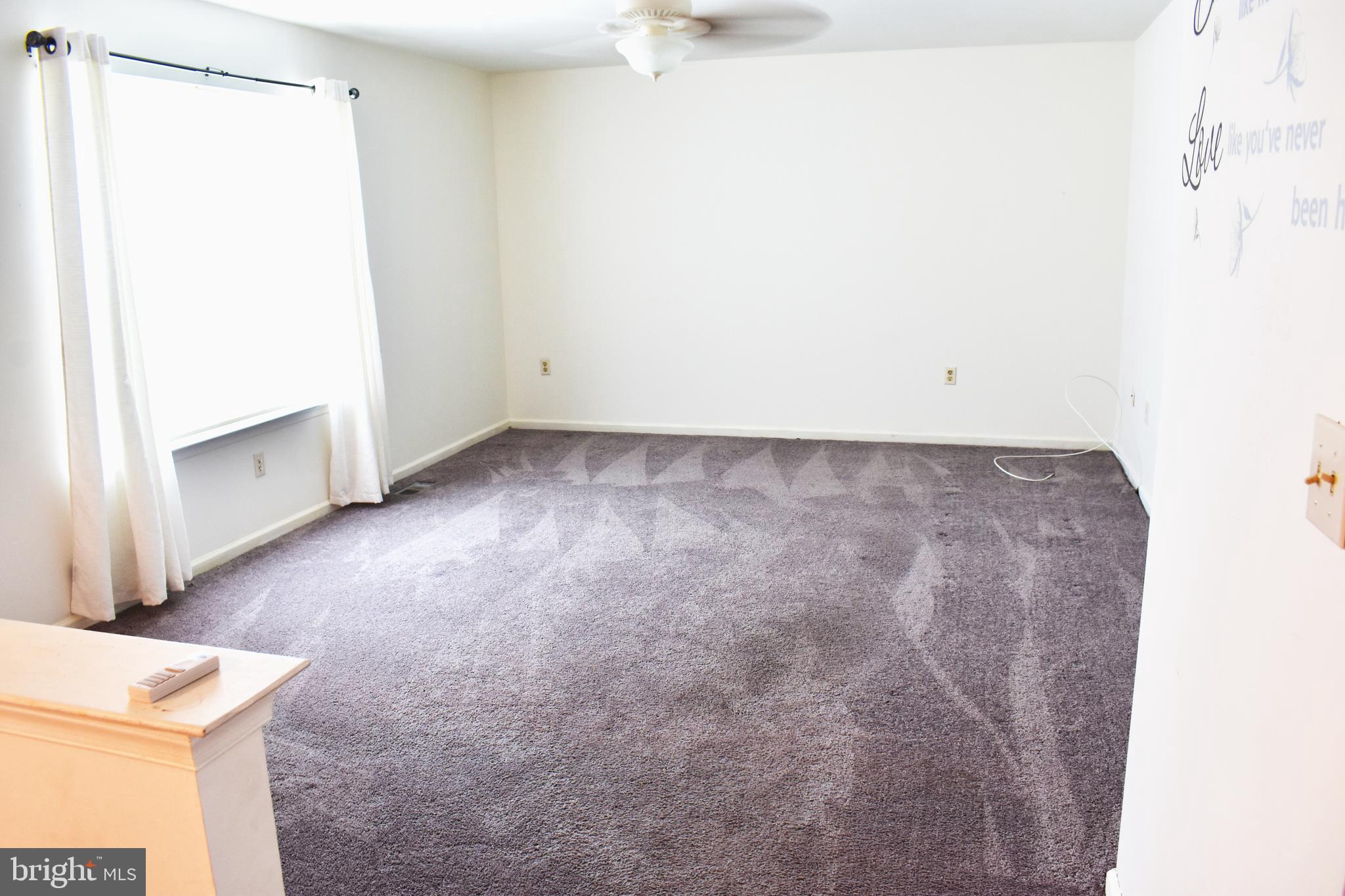 139 Quiet Road Sicklerville, NJ 08081 - Photo 9 of 34