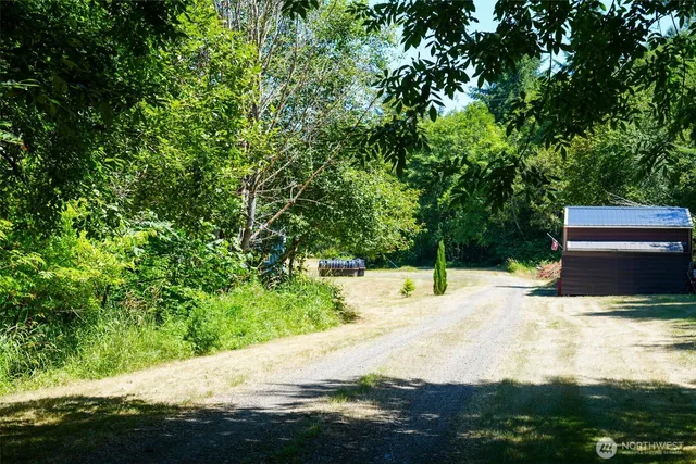 $725,000 | 21500 Tono Road Southeast, Centralia, WA 98531