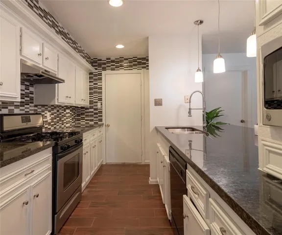 $244,000 | 25418 Glen Loch Drive, Spring, TX 77380