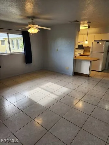 $1,200 | 1245 Southeast 8th Street, Unit 105, Cape Coral, FL 33990