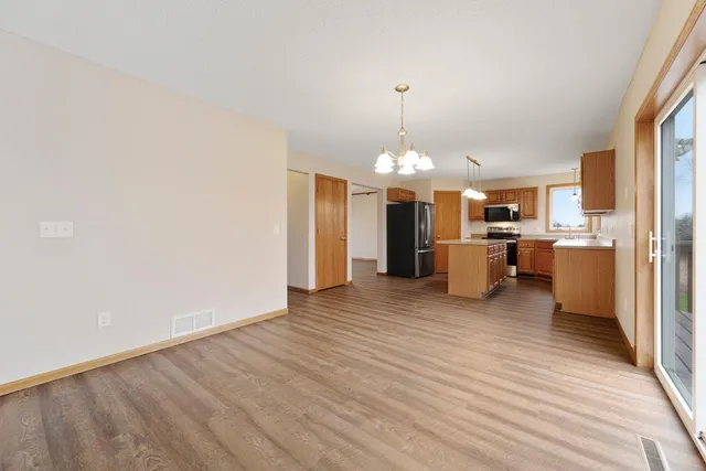 $449,900 | 607 Miller Court, Dundas, MN 55019