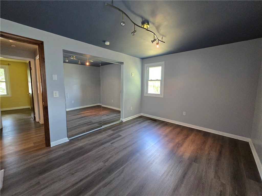 237 Countess Drive Henrietta, NY 14586 - Photo 24 of 40