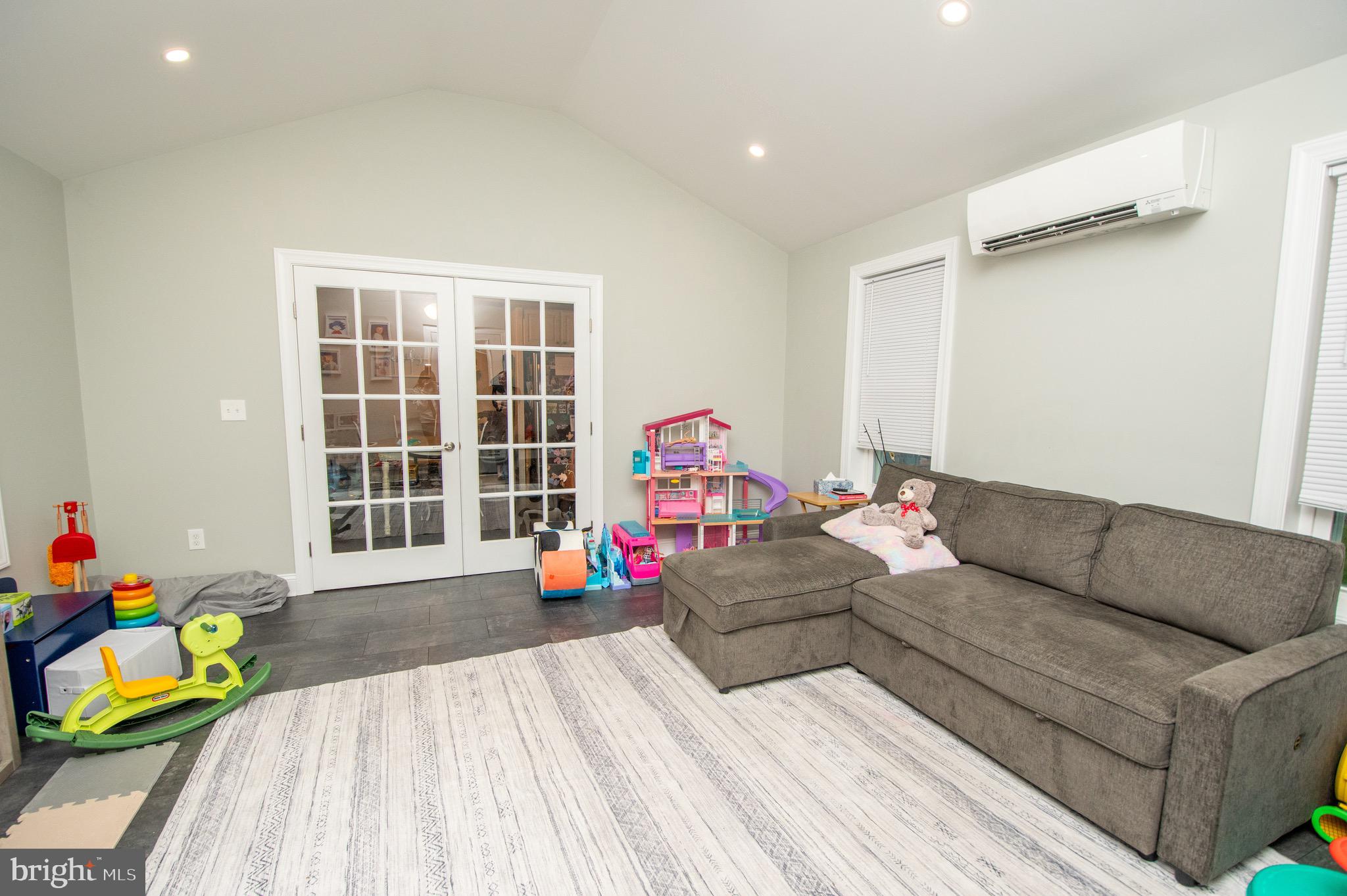 6790 Zion Church Road Salisbury, MD 21804 - Photo 4 of 13 a living room with furniture and a window