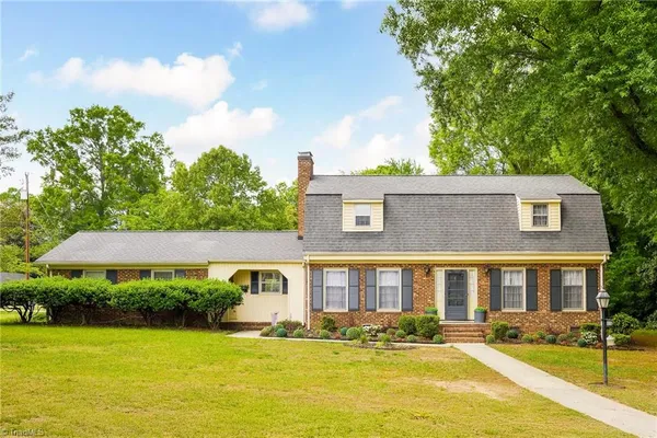 $399,999 | 2021 Sunnybrook Drive, Burlington, NC 27215