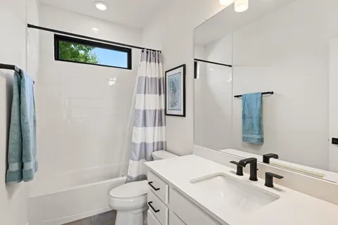 $1,550,000 | 1212 Madison Avenue, Austin, TX 78757
