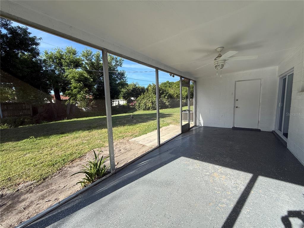 518 Briarwood Road Venice, FL 34293 - Photo 12 of 13