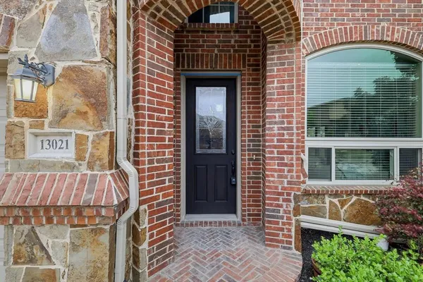 $680,000 | 13021 Scotch Pine Drive, Frisco, TX 75035