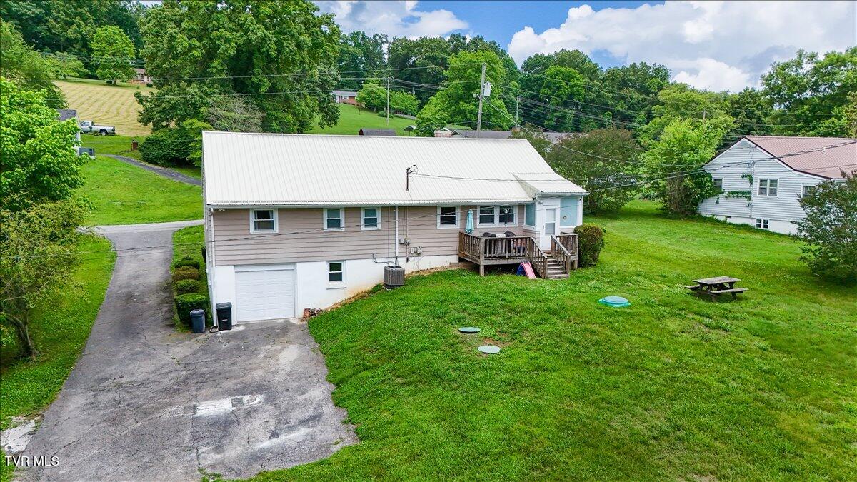 117 Ridge Street Surgoinsville, TN 37873 - Photo 39 of 47 39-DJI_20260527130015_0632_D-HDR