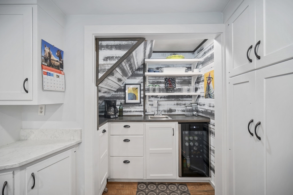 51 Higgins Road Framingham, MA 01701 - Photo 14 of 40