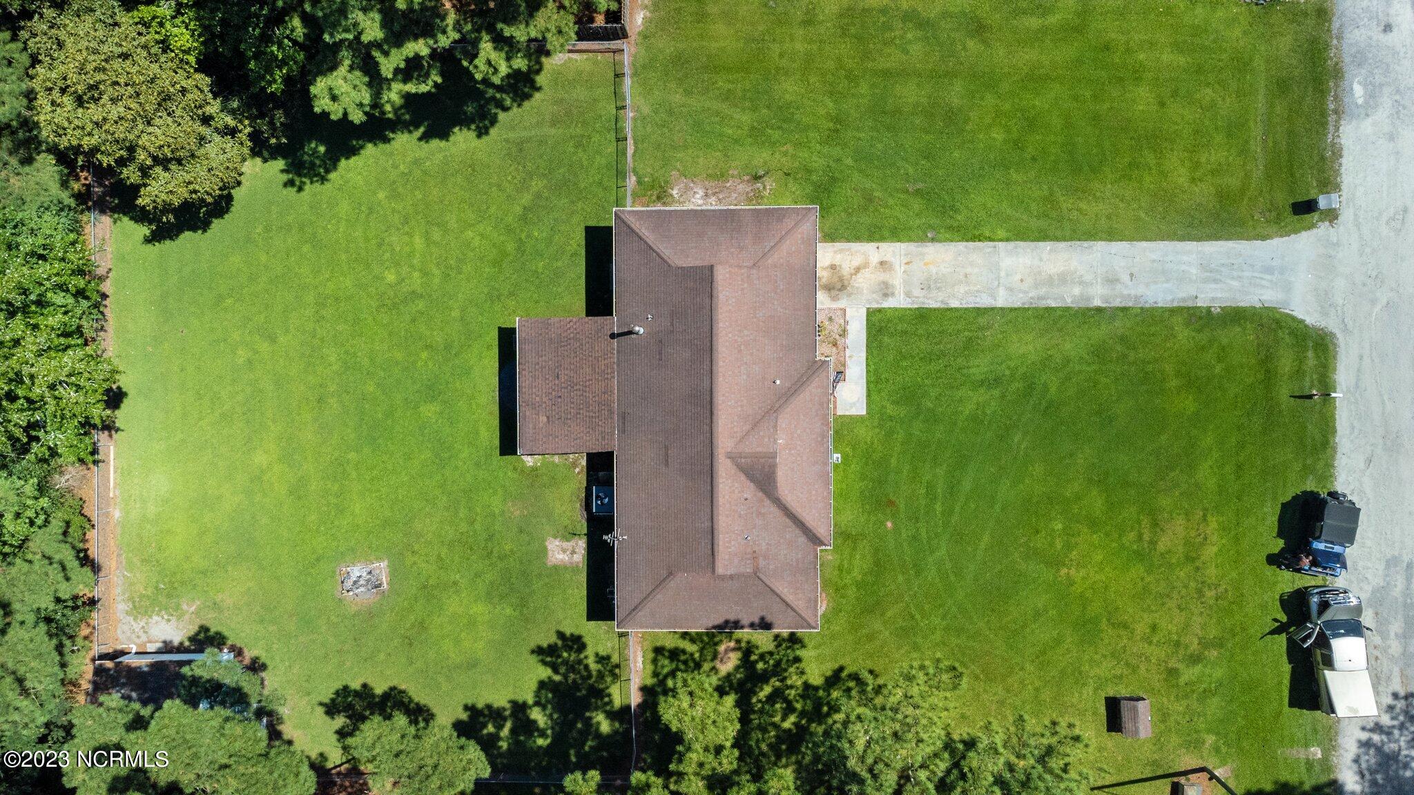 211 Country Road Jacksonville, NC 28546 - Photo 18 of 49 18-web-or-mls-18