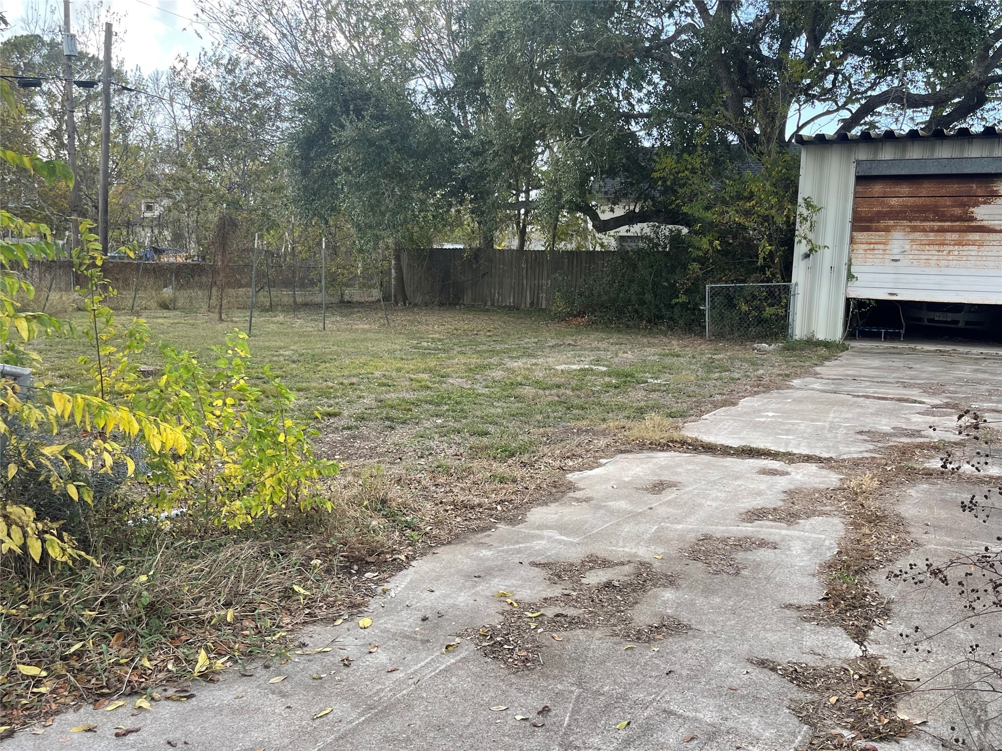 711 4th Street Palacios, TX 77465 - Photo 1 of 14