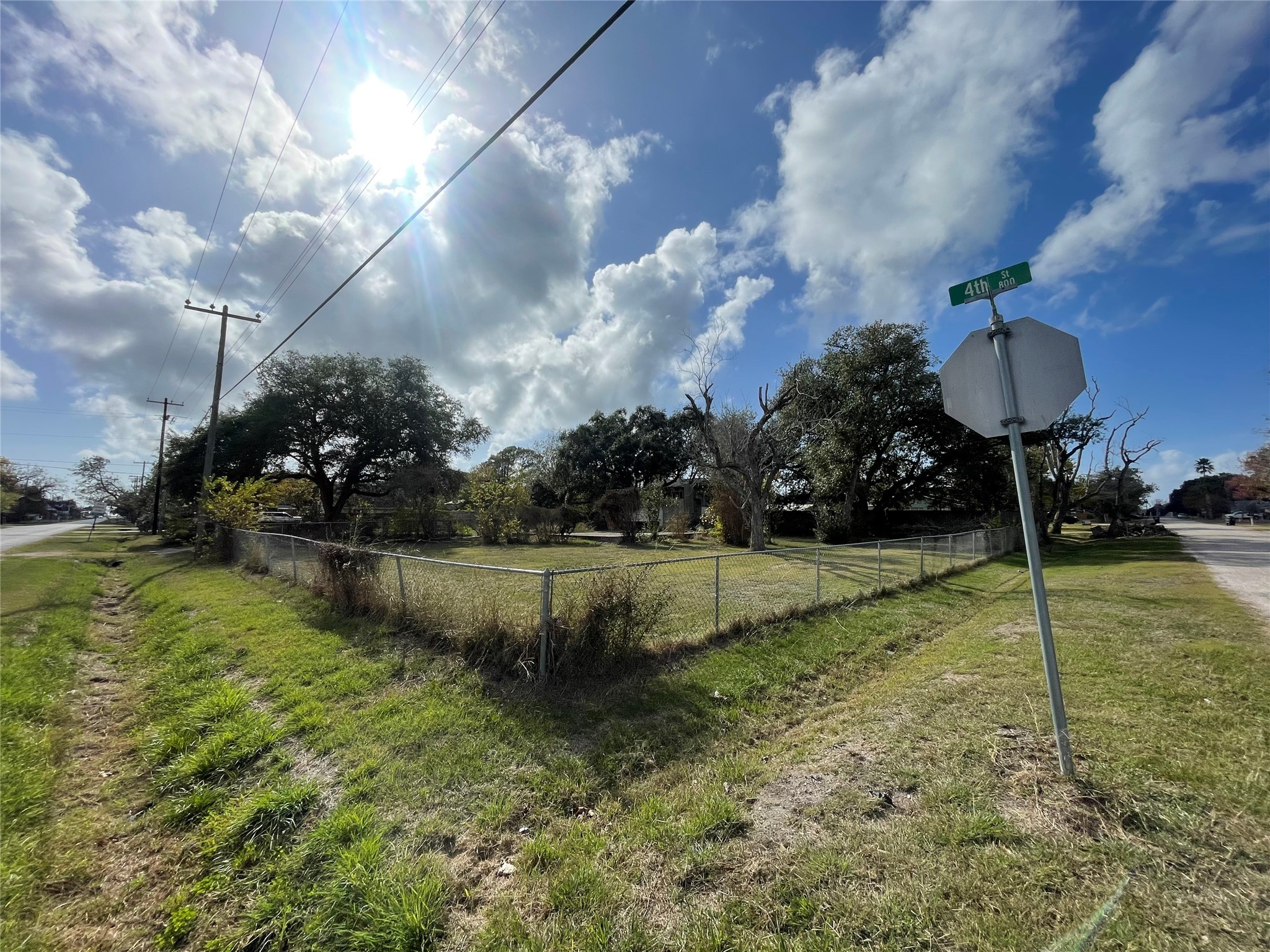 711 4th Street Palacios, TX 77465 - Photo 10 of 14