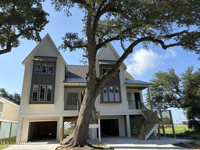 $549,000 | 115 East 5th Street, Unit A, Long Beach, MS 39560