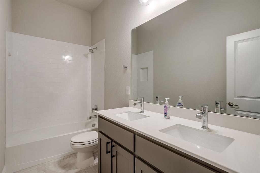 3531 Walnut Rdg Drive Grand Prairie, TX 76065 - Photo 24 of 37