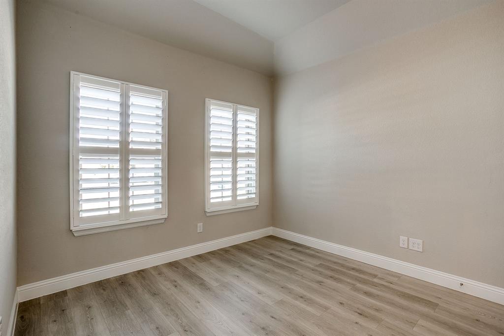 3531 Walnut Rdg Drive Grand Prairie, TX 76065 - Photo 32 of 37