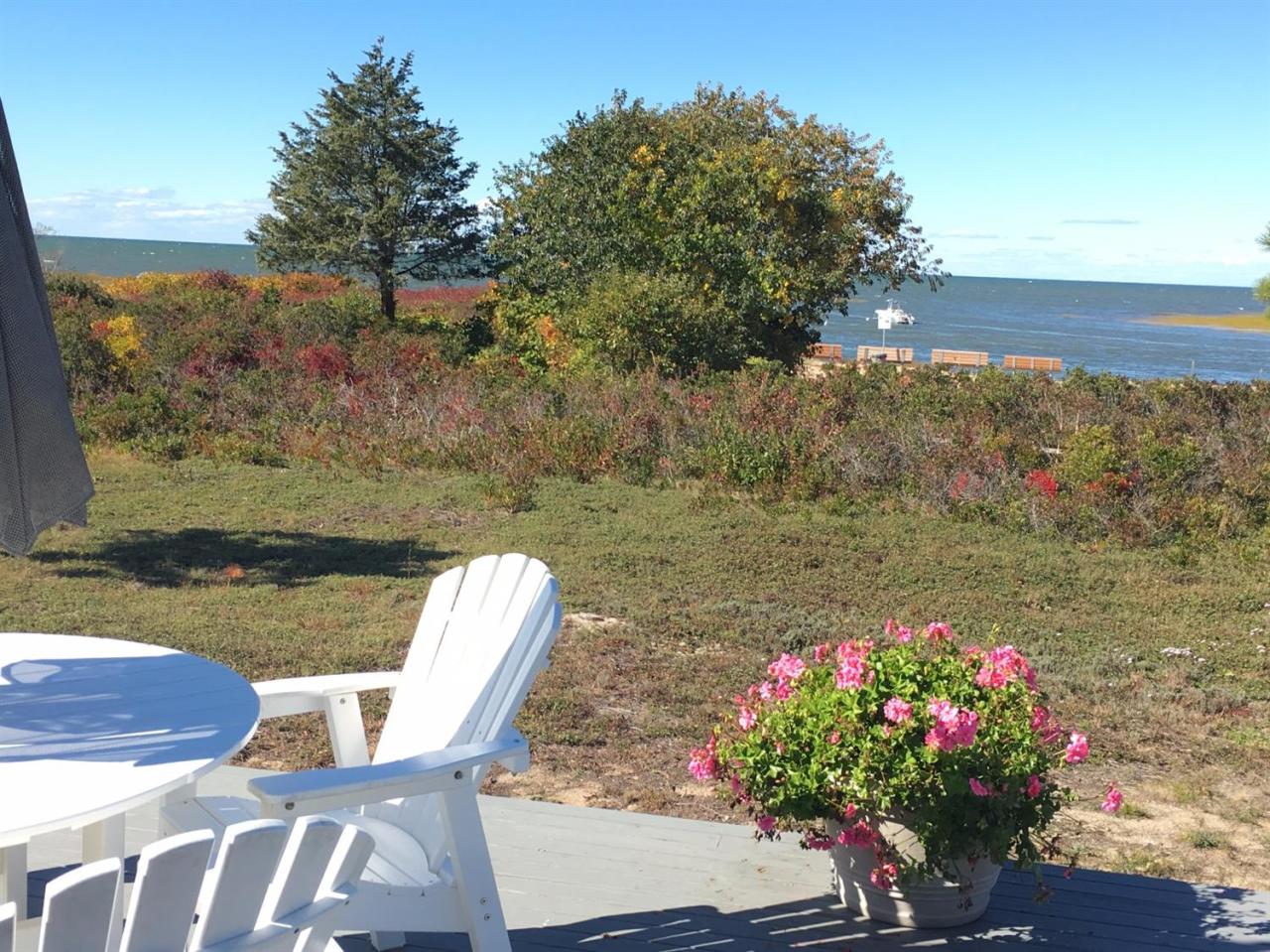80 Bayview Road Eastham, MA 02642 - Photo 28 of 35 a view of a bench in balcony