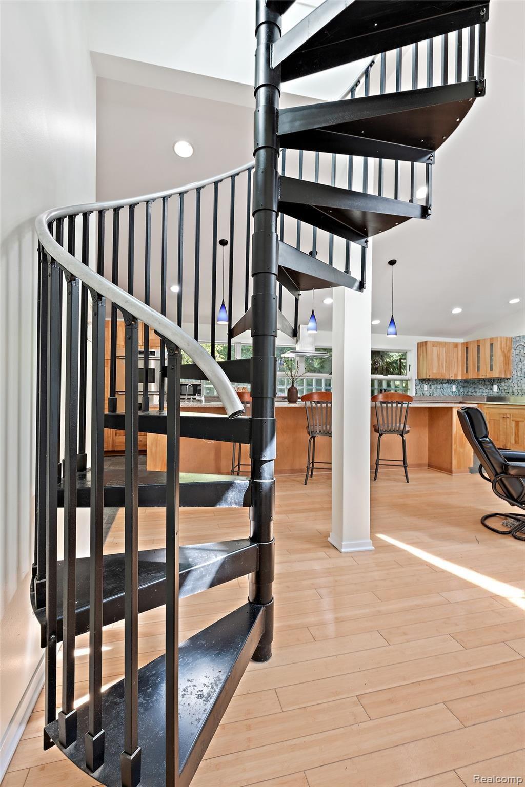 199 Ridgemont Road Oxford, MI 48370 - Photo 21 of 77 Staircase to Cupola Room